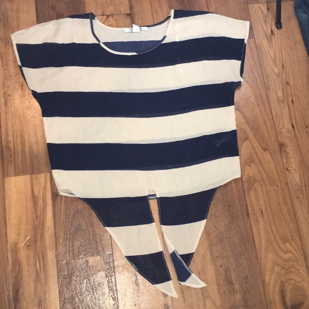 Blouse W/ Tie Bottom